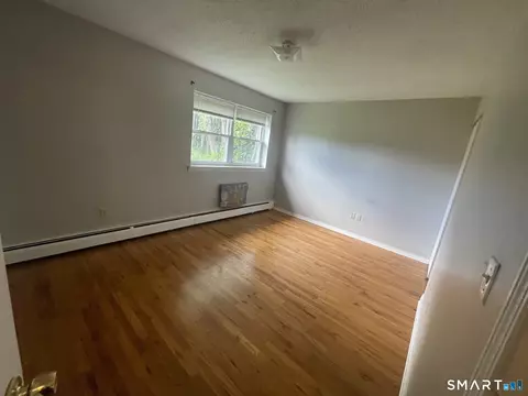 Bedroom - 39 Mount Laurel Dr, Wethersfield, CT 06109 photo 7 of 7