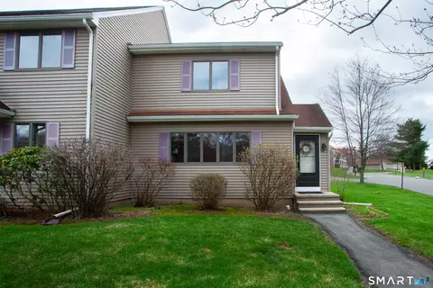 66 Woodcock Ct #66, Windsor Locks, CT 06096
