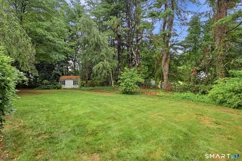 Exterior - 30 Riverview Dr, Suffield, CT 06078 photo 6 of 8