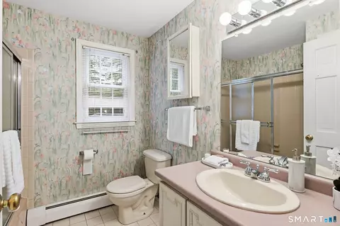Bath - 30 Riverview Dr, Suffield, CT 06078 photo 5 of 5