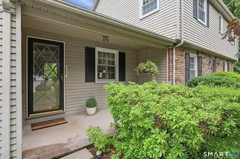Exterior - 30 Riverview Dr, Suffield, CT 06078 photo 7 of 8