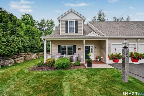 806 Sage Hill Dr #806, Oxford, CT 06478