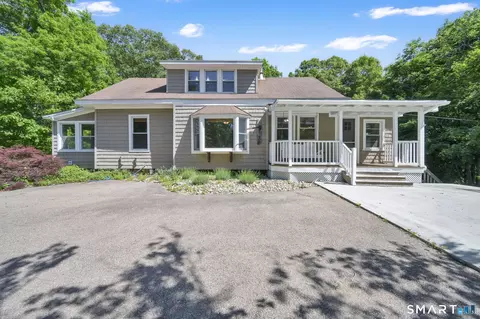 11 Maple Corners Rd, Gales Ferry, CT 06335