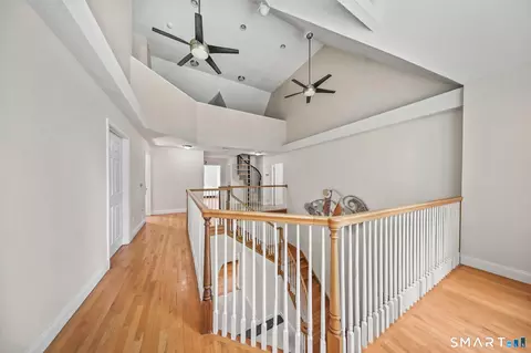 Entry Way - 35 Judd Hill Rd, Bethany, CT 06524 photo 7 of 8