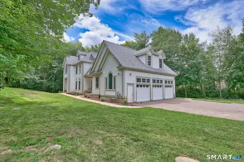 Exterior - 35 Judd Hill Rd, Bethany, CT 06524 photo 2 of 6