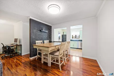 Dining - 7 Sutton Pl #7, Bloomfield, CT 06002 photo 1 of 2