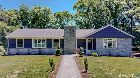 473 Summit Dr, Orange, CT 06477