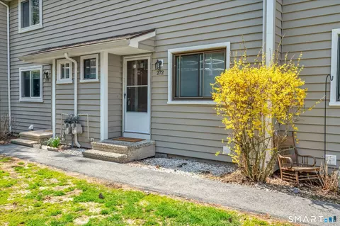 272 Monticello Dr #272, Branford, CT 06405