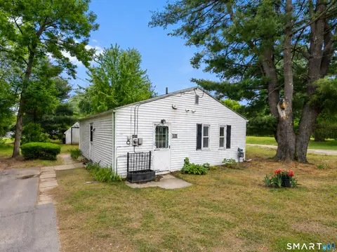 Undisclosed, Windsor Locks, CT 06096