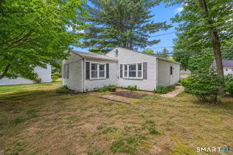 Exterior - Undisclosed, Windsor Locks, CT 06096 photo 3 of 6