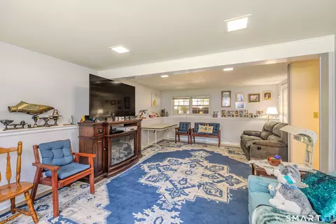 Living - 63 Beacon Rd, Windham, CT 06280 photo 3 of 4