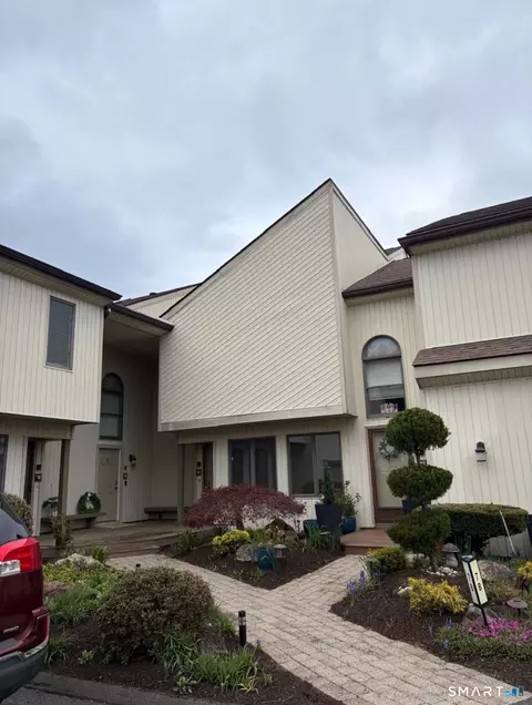 12 Spindle Hill Rd #7C, Wolcott, CT 06716