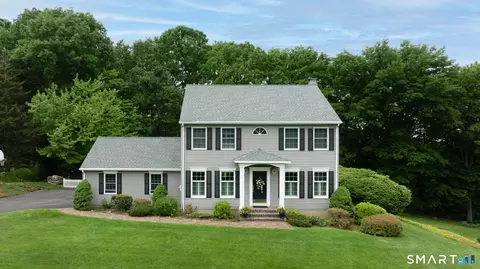 315 Georgetown Dr, Watertown, CT 06795