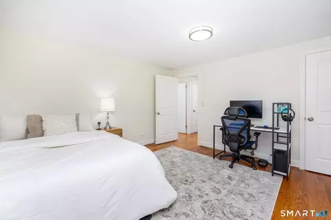 Bedroom - 76 Collier Rd, Wethersfield, CT 06109 photo 3 of 5