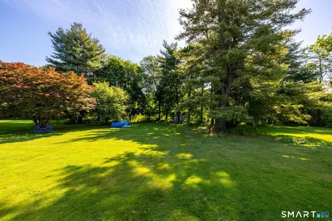 Exterior - 76 Collier Rd, Wethersfield, CT 06109 photo 4 of 17
