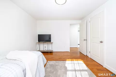 Bedroom - 76 Collier Rd, Wethersfield, CT 06109 photo 5 of 5