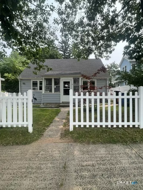 31 Richard St, New Britain, CT 06053