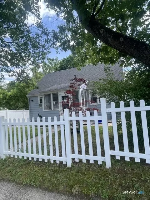 31 Richard St, New Britain, CT 06053