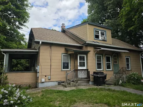 170 Maple St, Killingly, CT 06239