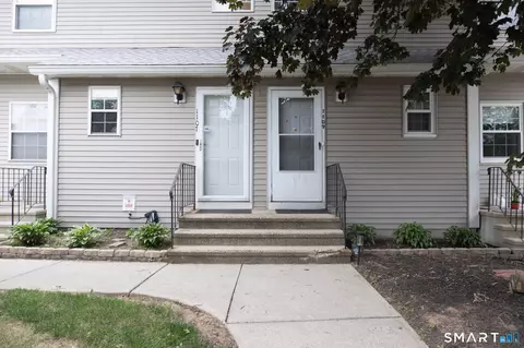 1109 Sunfield Dr #1109, South Windsor, CT 06074