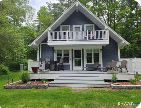 5 Beaver Dam Rd, Woodstock, CT 06282