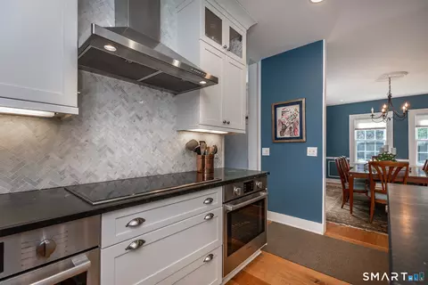 Kitchen - 321 Kent Cornwall Rd, Kent, CT 06757 photo 5 of 7