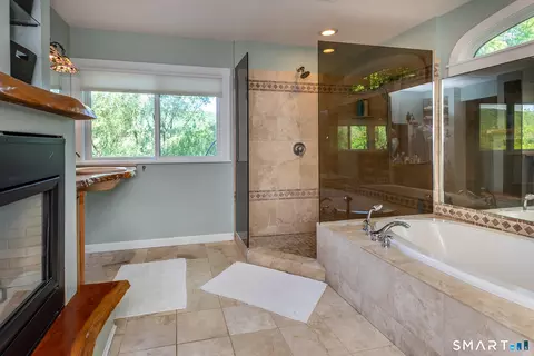 Bath - 321 Kent Cornwall Rd, Kent, CT 06757 photo 1 of 2