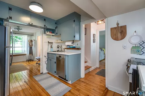 Kitchen - 89 N Main St # -A, Kent, CT 06757 photo 3 of 3