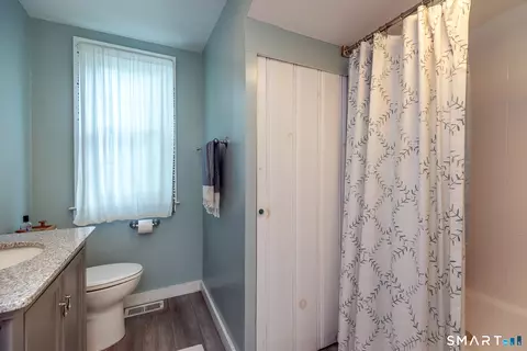 Bath - 89 N Main St # -A, Kent, CT 06757 photo 2 of 4