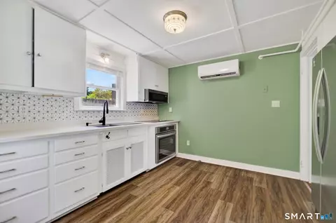 Kitchen - 58 Union St, Deep River, CT 06417 photo 3 of 4