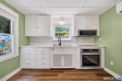 Kitchen - 58 Union St, Deep River, CT 06417 photo 2 of 4