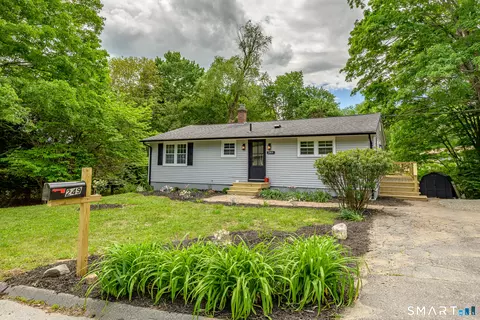 249 Pond Hill Rd, Moosup, CT 06354