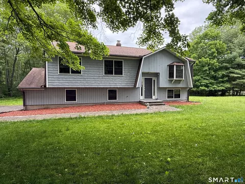 1049 Kettletown Rd, Southbury, CT 06488