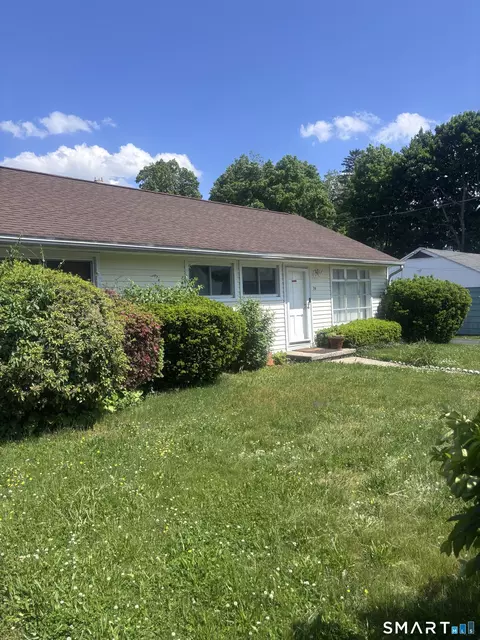 74 Leonard Dr, Bridgeport, CT 06606