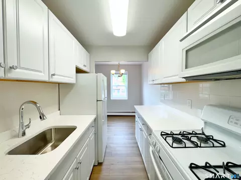 1 Walter Ave #25, Norwalk, CT 06851