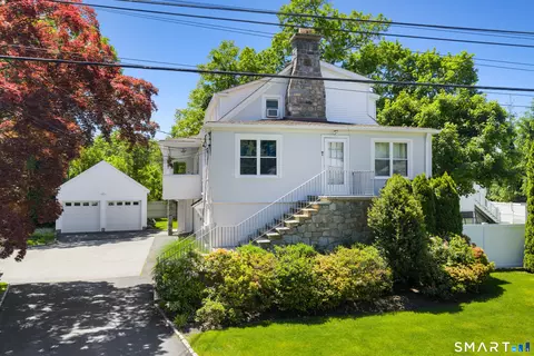 19 Urban St, New Canaan, CT 06840