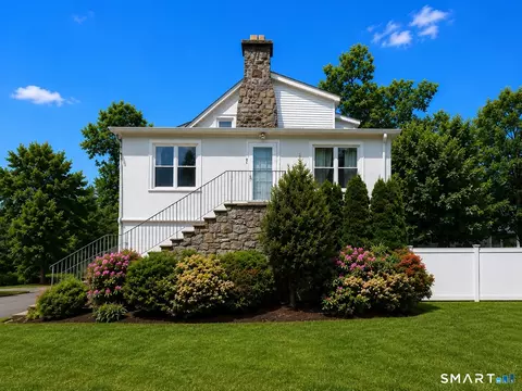 19 Urban St, New Canaan, CT 06840