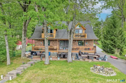 15 Averyll Ave, Wolcott, CT 06716