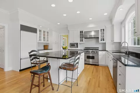 Kitchen - 395 Sperry Rd, Bethany, CT 06524 photo 3 of 3