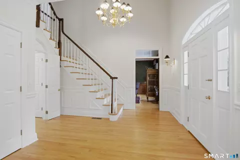Entry Way - 395 Sperry Rd, Bethany, CT 06524 photo 1 of 4