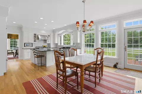Dining - 395 Sperry Rd, Bethany, CT 06524 photo 1 of 2