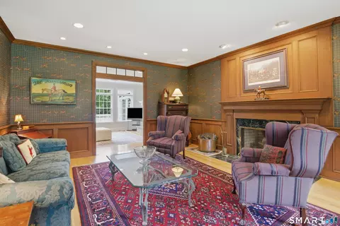 Living - 395 Sperry Rd, Bethany, CT 06524 photo 2 of 5