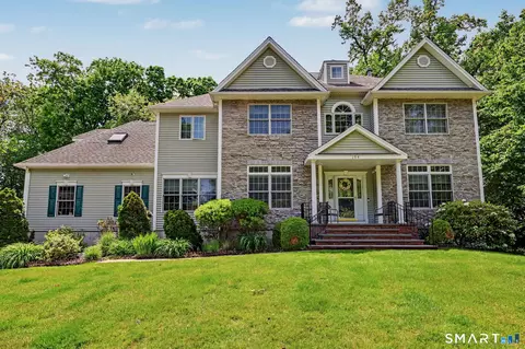 104 Franklin Rd, Milford, CT 06460