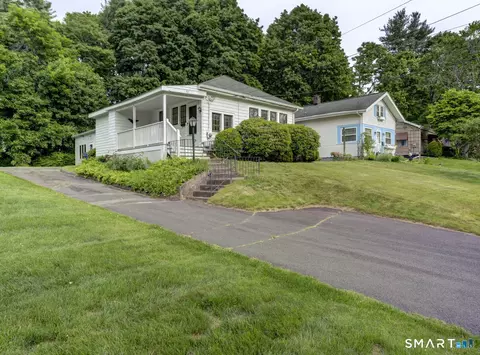 92 Highwood Ave, Southington, CT 06489