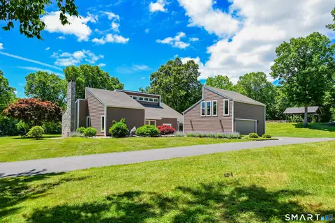 Exterior - 119 Judge Ln, Bethlehem, CT 06751 photo 1 of 6