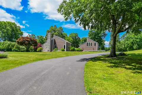 Exterior - 119 Judge Ln, Bethlehem, CT 06751 photo 3 of 6