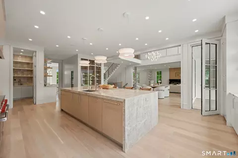 Kitchen - 175 Brookside Rd, Darien, CT 06820 photo 5 of 5