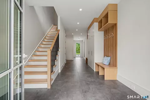 Entry Way - 175 Brookside Rd, Darien, CT 06820 photo 4 of 4