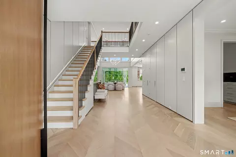 Entry Way - 175 Brookside Rd, Darien, CT 06820 photo 1 of 4