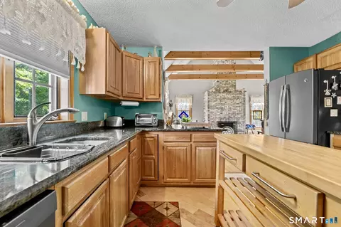 Kitchen - 1159 River Blvd, Suffield, CT 06078 photo 2 of 3